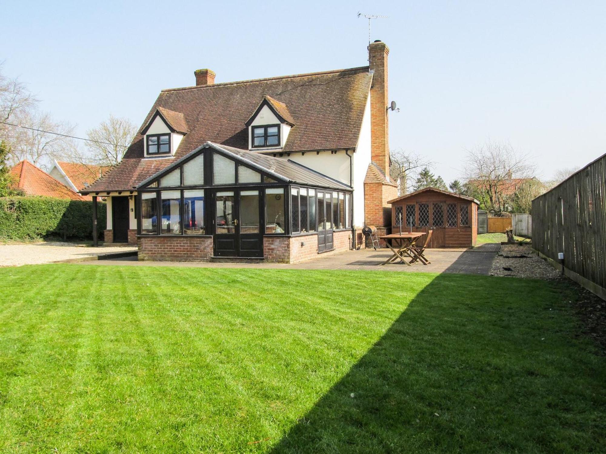 Maytree Cottage Dereham Экстерьер фото